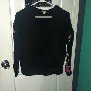 american eagle cropped hoodie